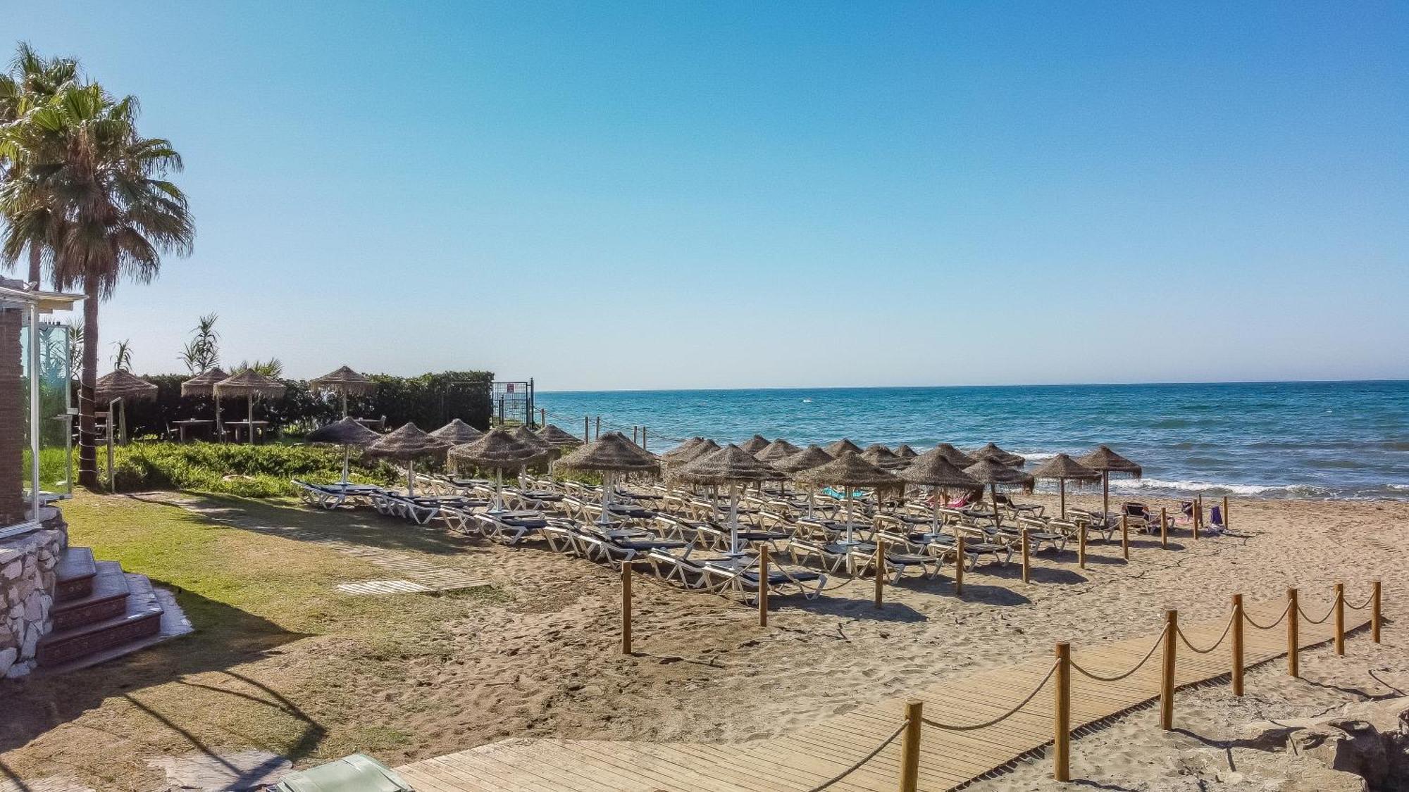 Apartment Sea Views In Marbesa *